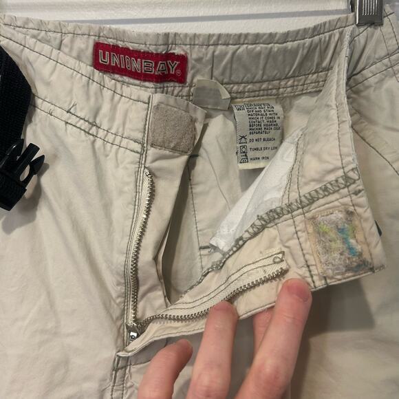 Vtg Y2K UnionBay Womens Capri Pants Buckle Belt Khaki Drawstring Hem Junior Sz 3 - Picture 5 of 6